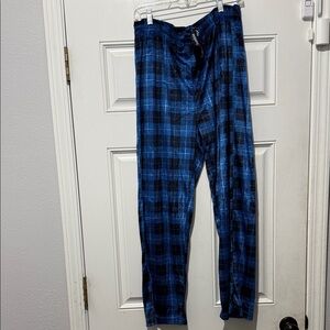 Columbia Blue and Black Plaid Men's PJ pants size L super soft